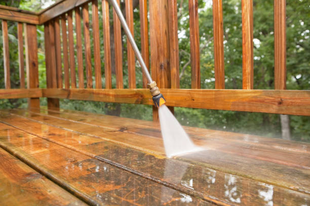 Best Pressure Washing Siding  in Monument, CO
